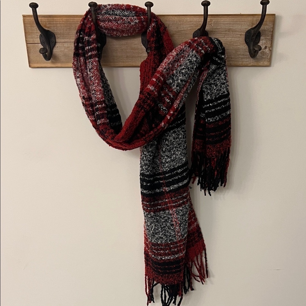 Steve Madden Stylish Red and Black Plaid Scarf